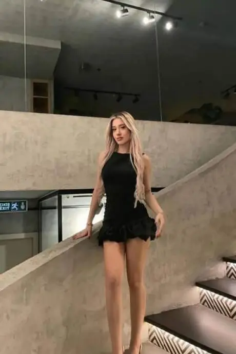 Hazal Sarıyer Escort Bayan Sarıyer Escort Hazal Fotoğrafı (2)